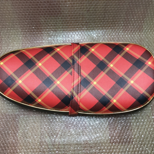 1969 - 1971 Honda Dax CT70 Trail 70 Dax ST70 Gold Tartan New Complete Seat. Meatl Pan